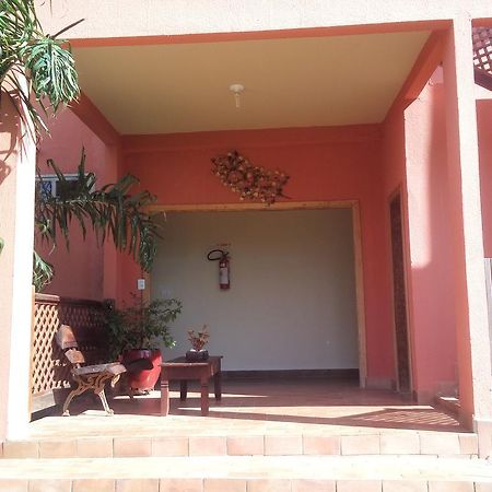Pousada Recanto Do Cerrado Neropolis Zewnętrze zdjęcie